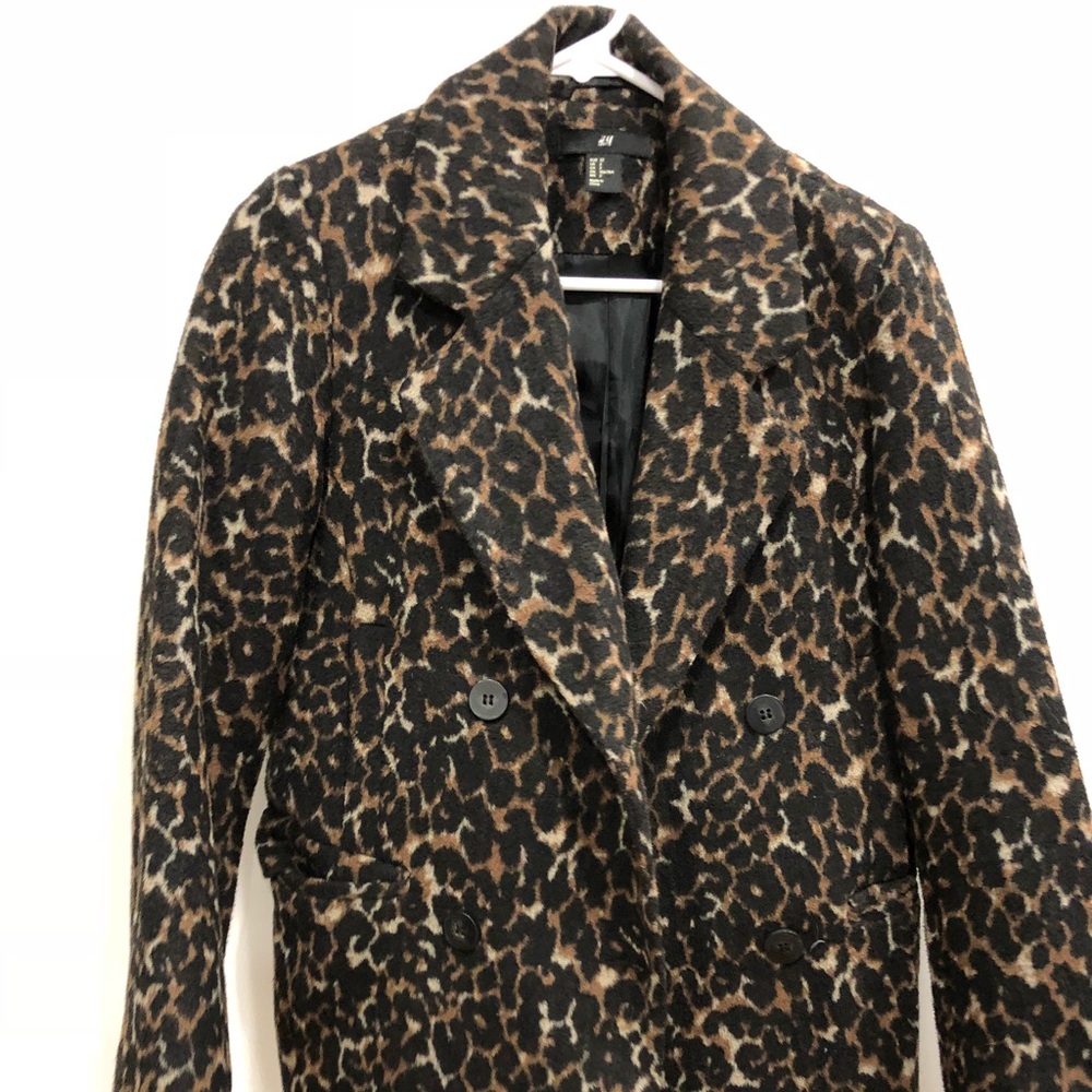 H&M leopard coat